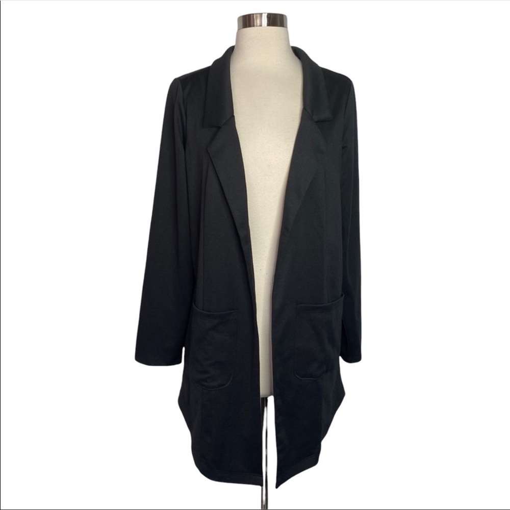 Lularoe Gwen Blazer Jacket in Solid Black